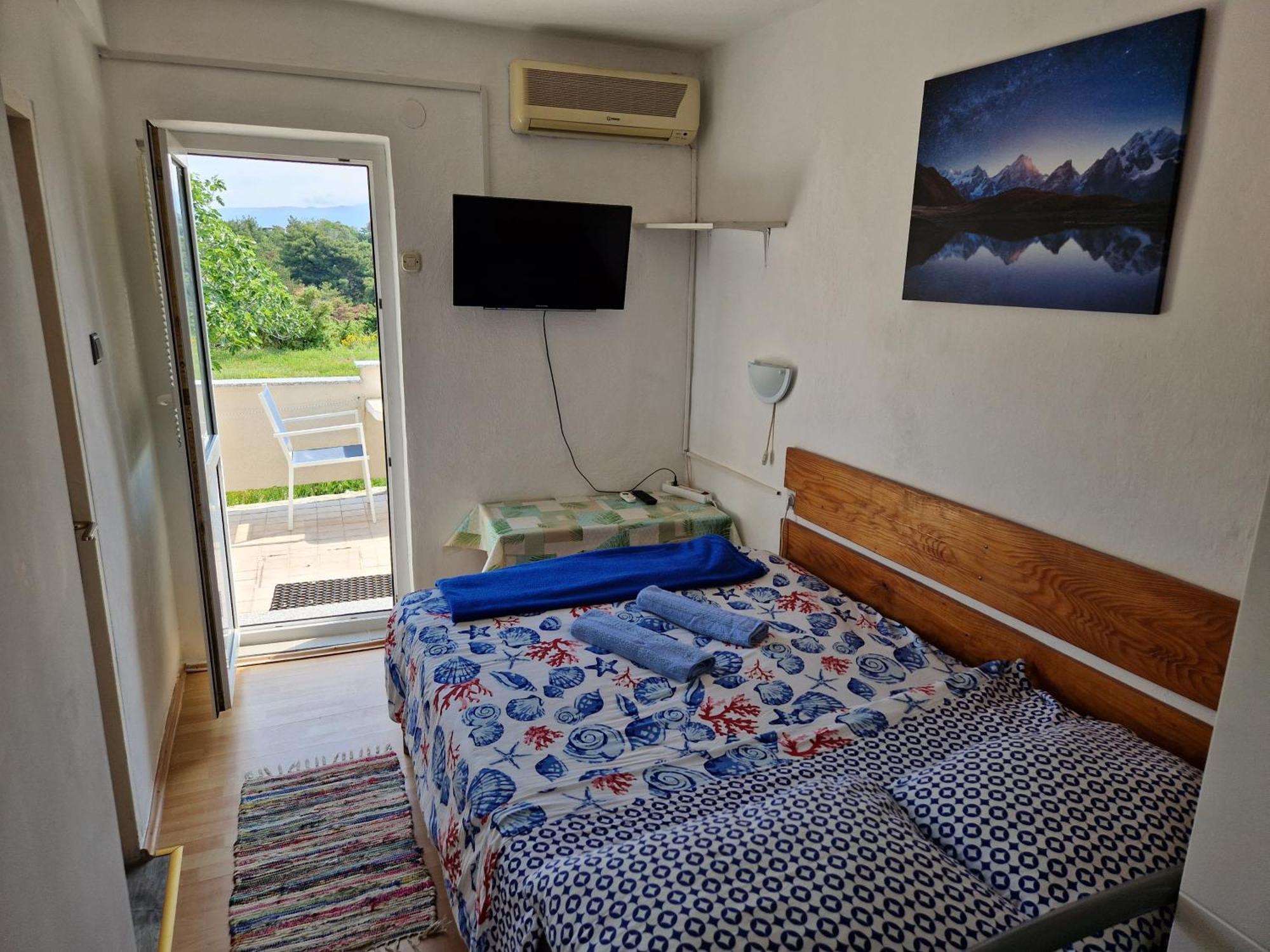Apartments Nikol Lopar Exterior photo